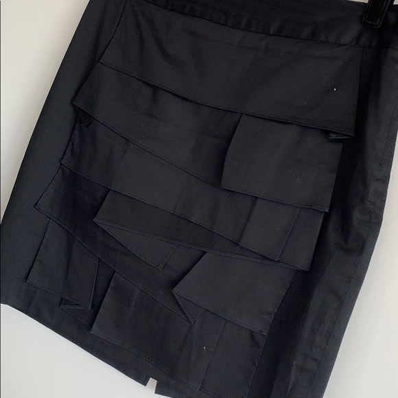 Ruffle-front short skirt - The Limited - Picture 3 of 3